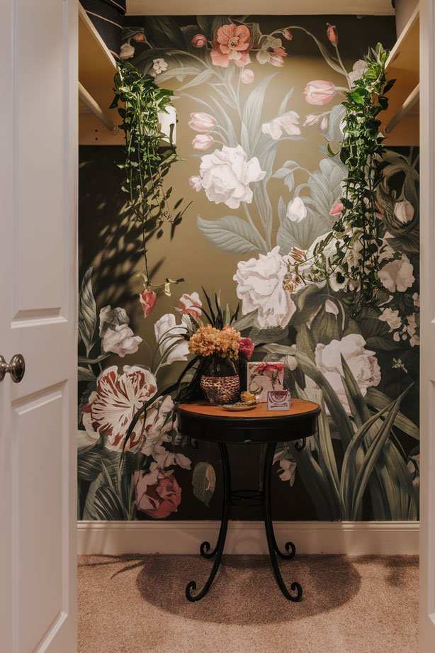 Garden-inspired prayer closet with water fountain